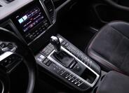 Porsche Macan 28