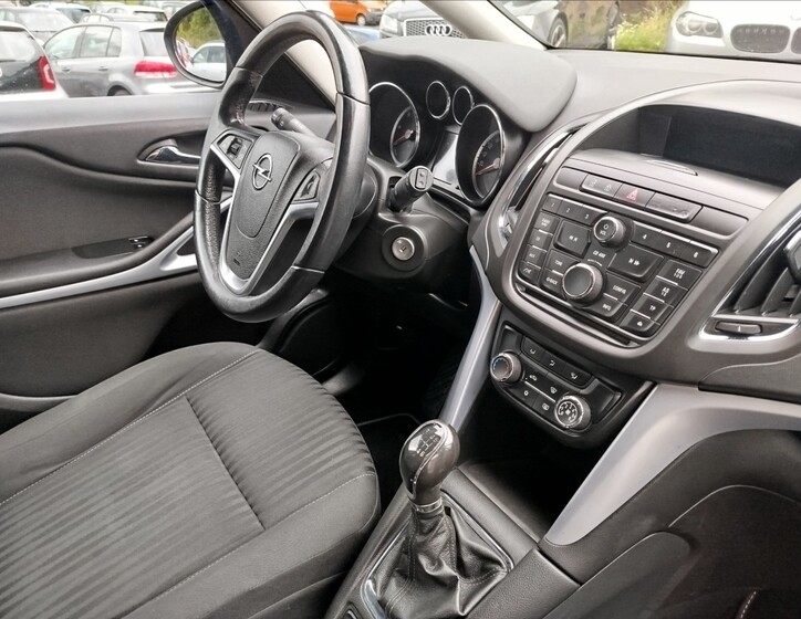 Opel Zafira 29