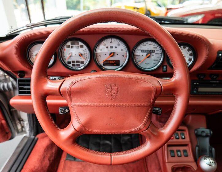 Porsche 911 6