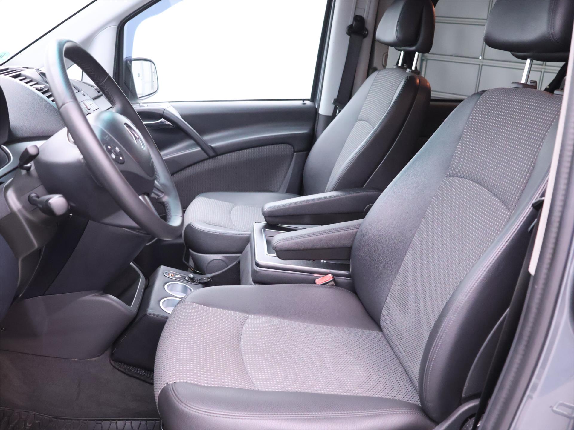 Mercedes-Benz Viano