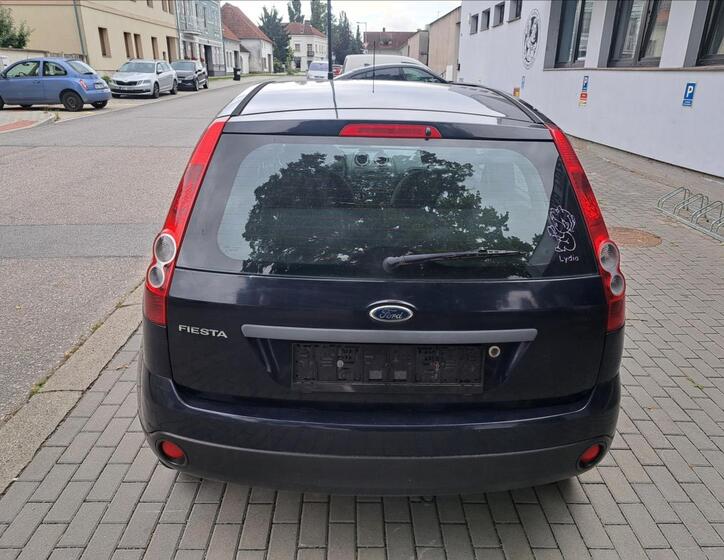 Ford Fiesta 9