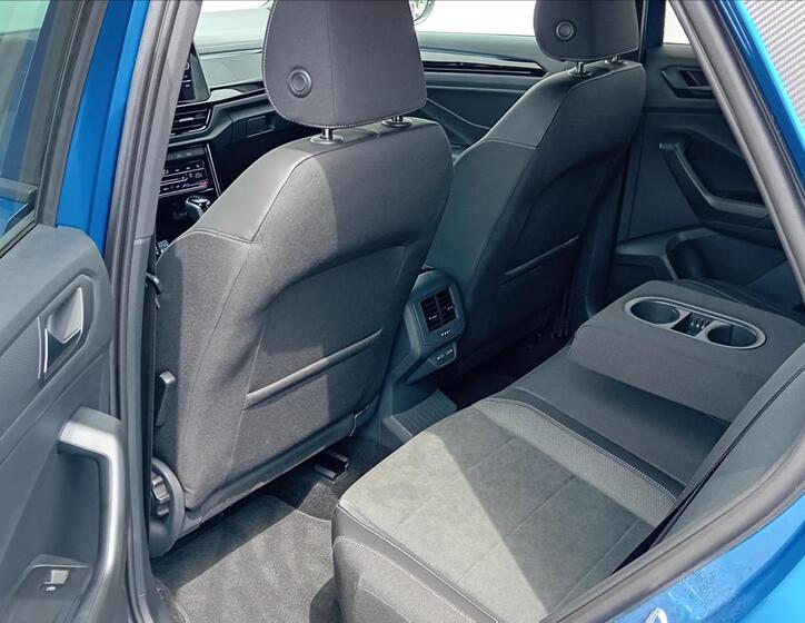 Volkswagen T-Roc 14