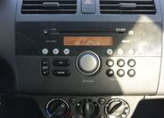 Suzuki Swift 19