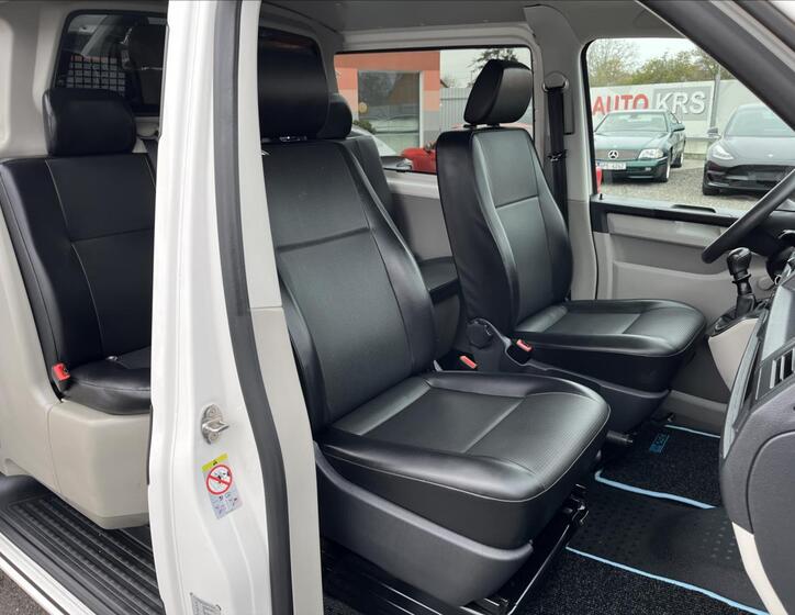 Volkswagen Transporter 21