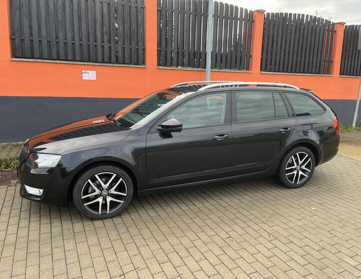 Škoda Octavia 2