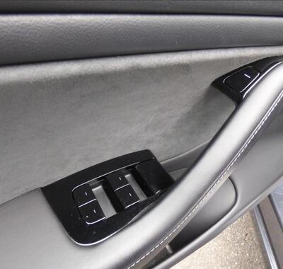 Tesla Model 3 10