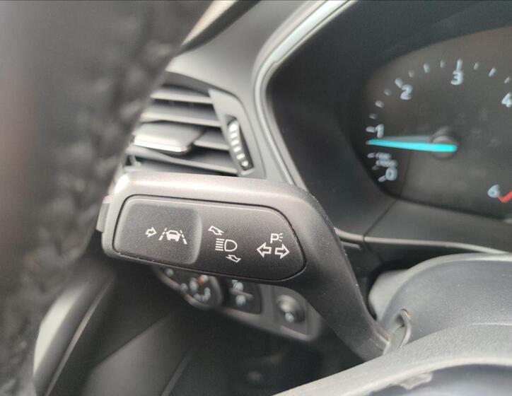 Ford Focus 24