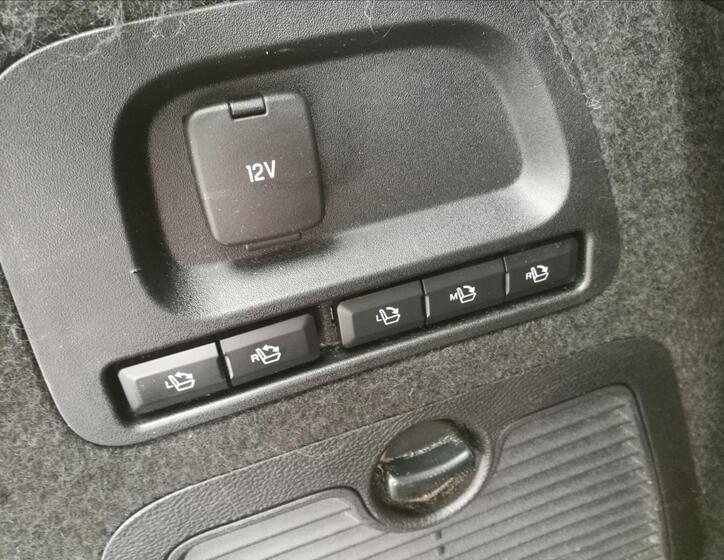 Ford Galaxy 24