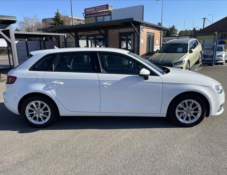 Audi A3 4