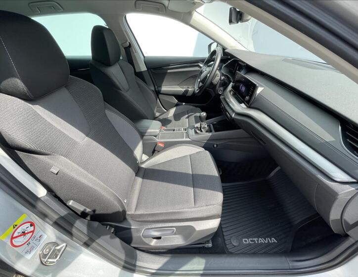 Škoda Octavia 18