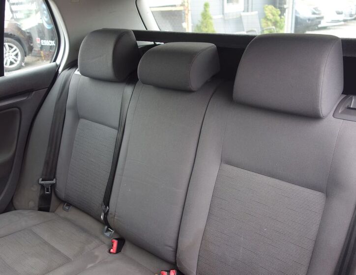 Volkswagen Golf 20