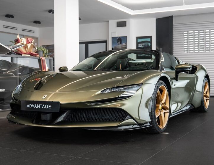 Ferrari SF90 1