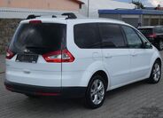 Ford Galaxy 12