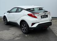 Toyota C-HR 4