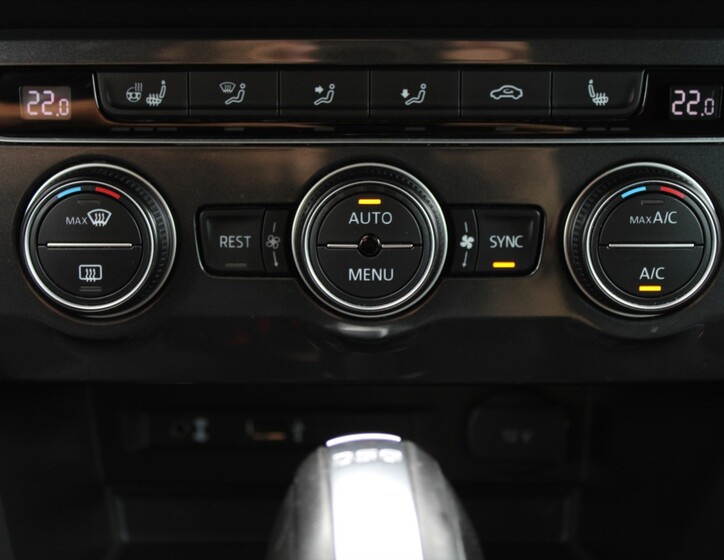 Volkswagen Tiguan 17