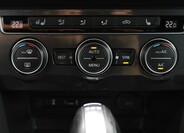 Volkswagen Tiguan 17