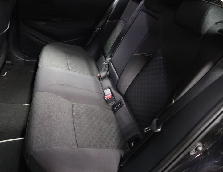 Toyota Corolla 10