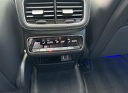 Mercedes-Benz GLE 28