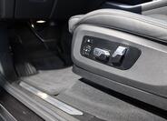 BMW X5 8
