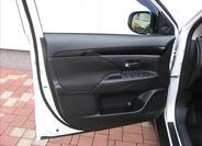 Mitsubishi Outlander 13