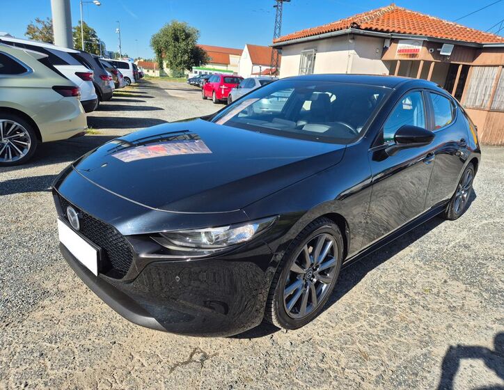 Mazda 3 1