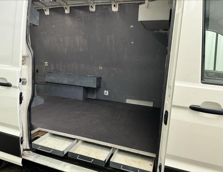 Volkswagen Crafter 24
