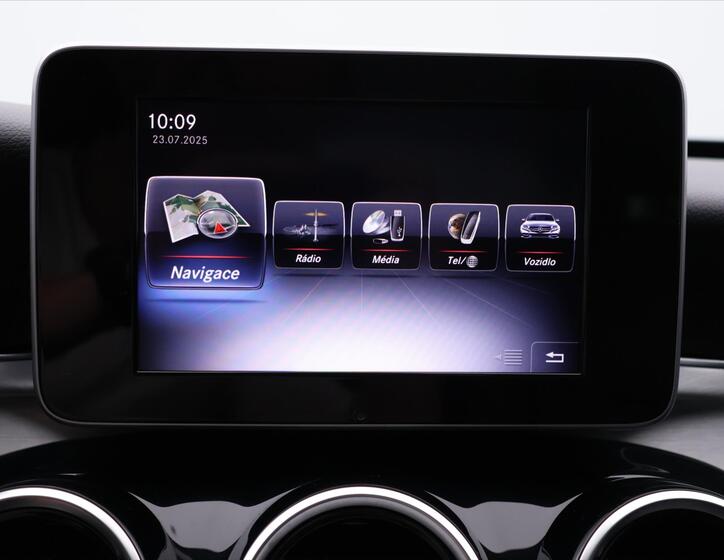 Mercedes-Benz Třídy C 24