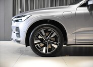 Volvo XC60 8