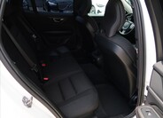 Volvo V60 12