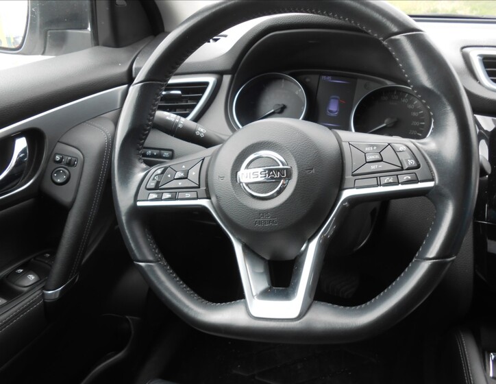 Nissan Qashqai 14