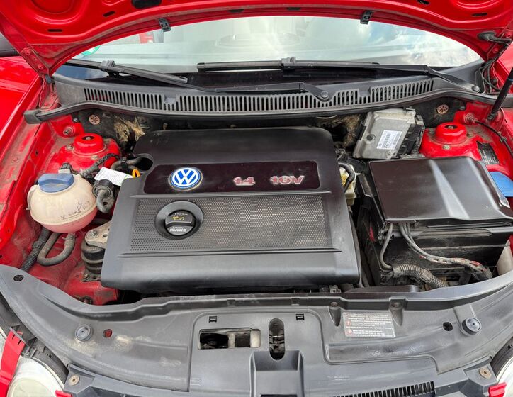 Volkswagen Polo 10