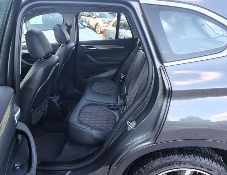 BMW X1 14