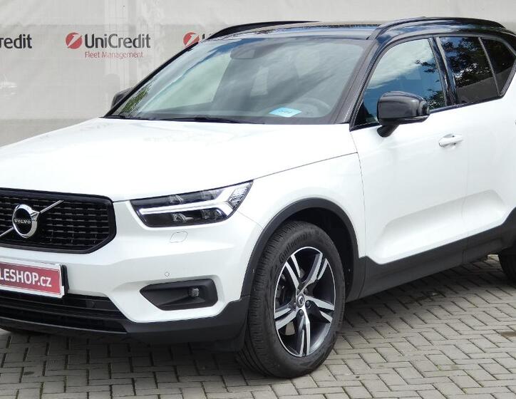 Volvo XC40 1