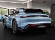 Porsche Taycan 4