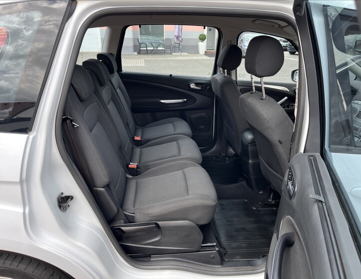 Ford S-MAX 22