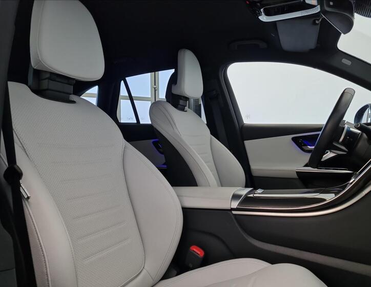 Mercedes-Benz GLC 14