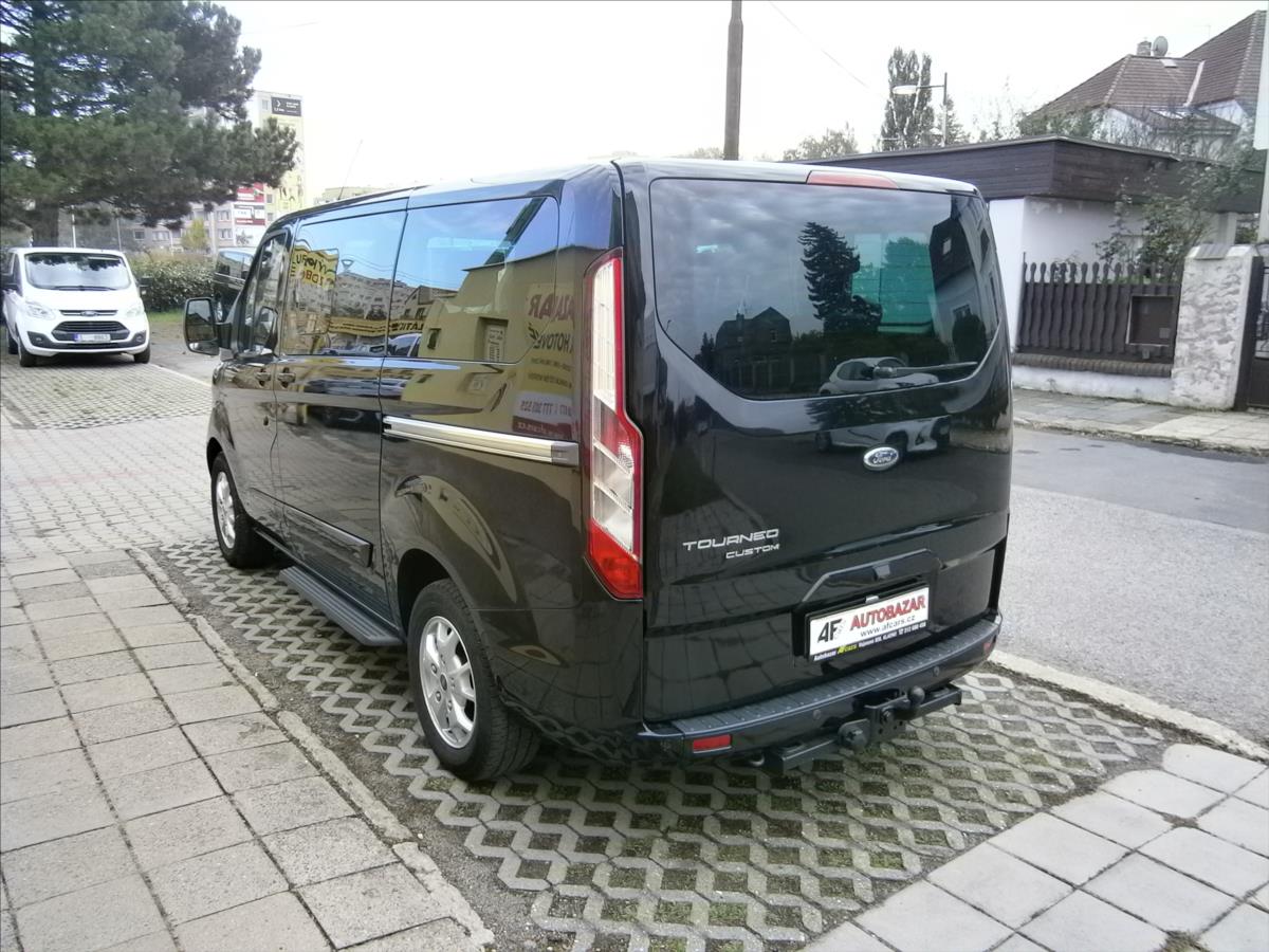 Ford Tourneo Custom