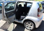 Daihatsu Sirion 10