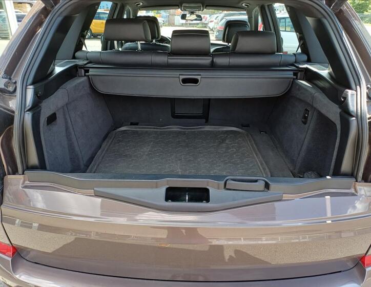 BMW X5 9