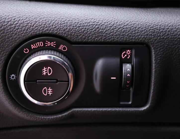 Opel Astra 13