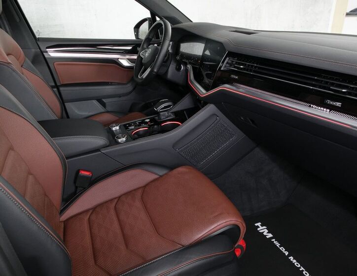 Volkswagen Touareg 11