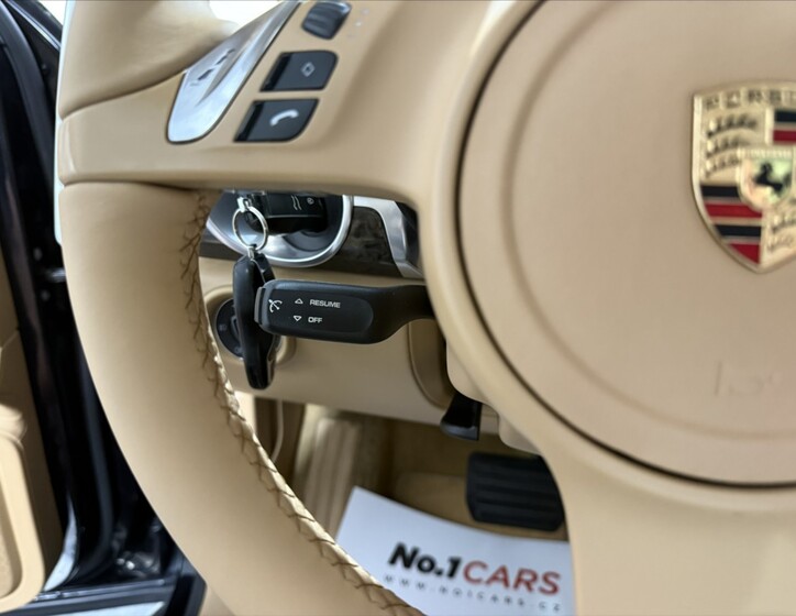Porsche Cayenne 10