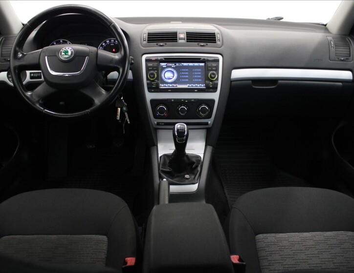 Škoda Octavia 8