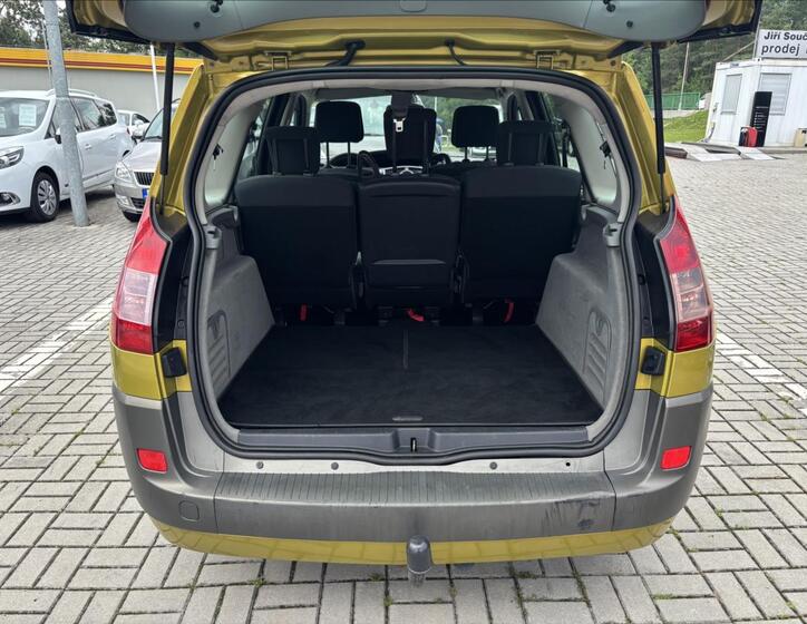 Renault Grand Scénic 12