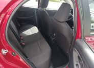 Toyota Yaris 13