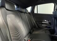 Mercedes-Benz GLA 19
