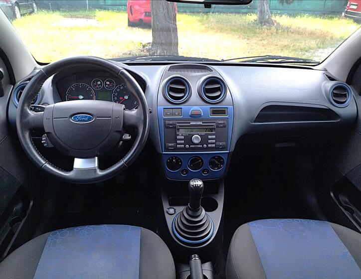 Ford Fiesta 11