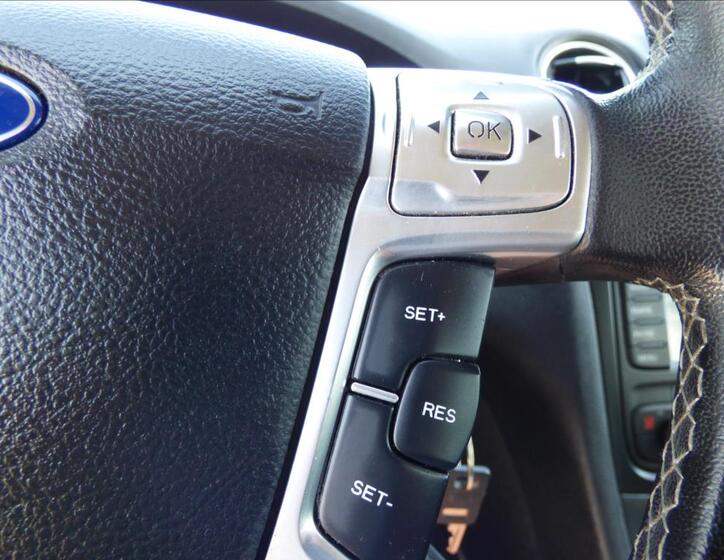 Ford S-MAX 17