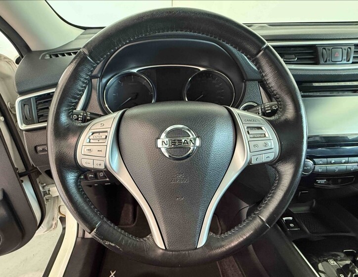 Nissan X-Trail 11