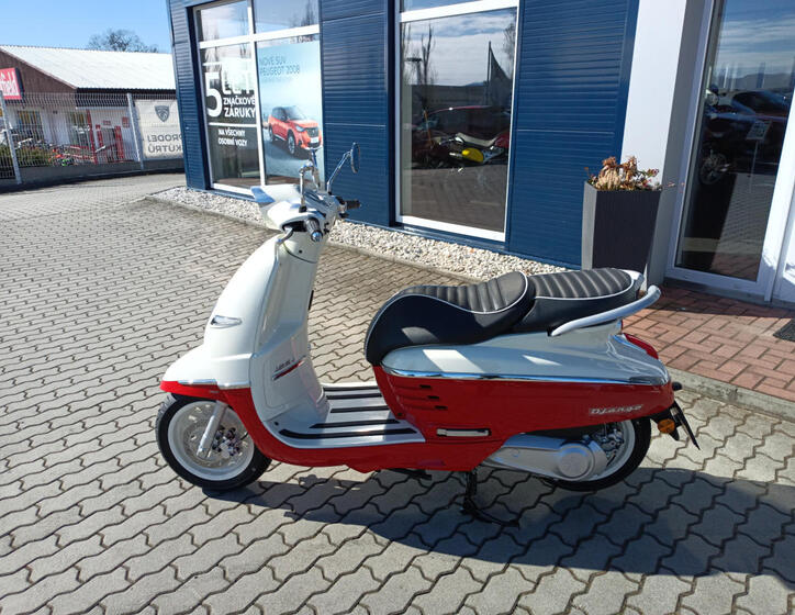 Peugeot Ostatní 12